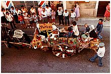 Le corso de la St Eloi  Trets