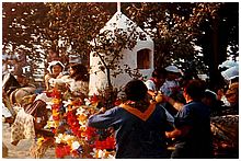 Le corso de la St Eloi  Trets