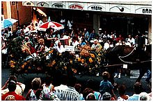 Le corso de la St Eloi  Trets